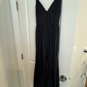 Abercrombie & Fitch Elegant Black Maxi Dress